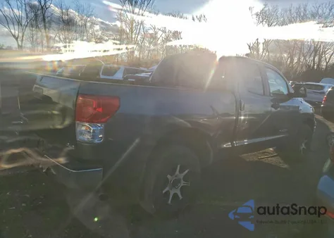 2010 Toyota Tundra Double Cab Sr5 from USA, damaged, VIN 5TFUM5F14AX007349